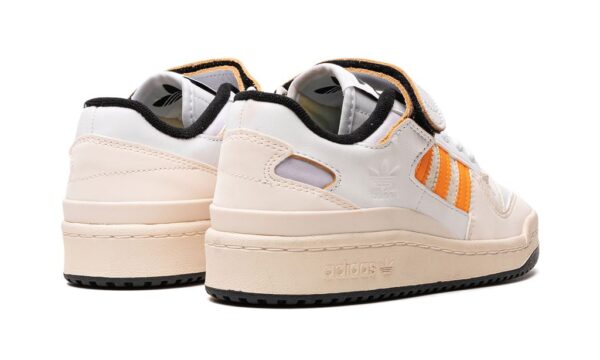 Adidas Forum 84 Lo Wmns Off-White / Orange Rush - Imagem 3