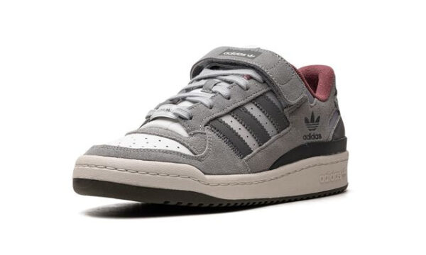 Adidas Forum 84 Low Home Alone 2 - Imagem 4
