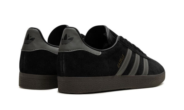 Adidas Gazelle Black Gold - Imagem 3